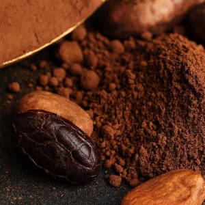 100% natural cocoa powder 1 kg pouch with cocoa powder pile and cocoa beans -antioxidant-rich ingredient for skincare & baking.